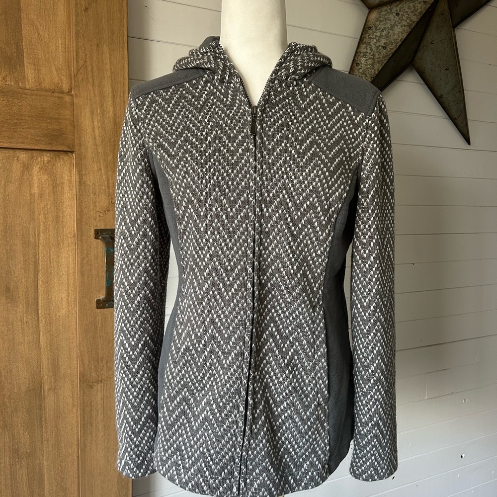 Aventura Gray Zigzag chevron Women's sweater Jacket Sz M